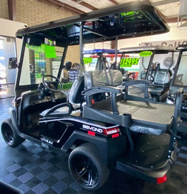 **$1,000 OFF** 2024 BINTELLI- BLACK BEYOND GOLF CART 4PR W/ NEW LITHIUM BATTERY & TOUCHSCREEN - Image 3
