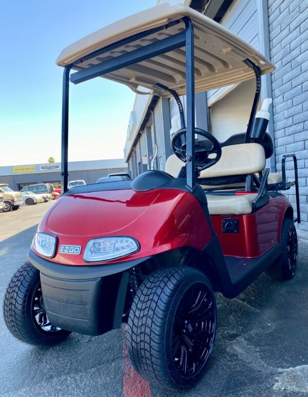 2022 EZGO RXV 4 Passenger Golf Cart w/ Lithium Battery - Image 3