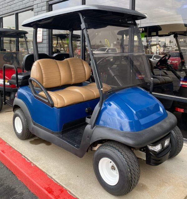 2018 CLUB CAR PRECEDENT 4 PASSENGER ELECTRIC GOLF CART WITH BRAND NEW 50AH LITHIUM BATTERY!
