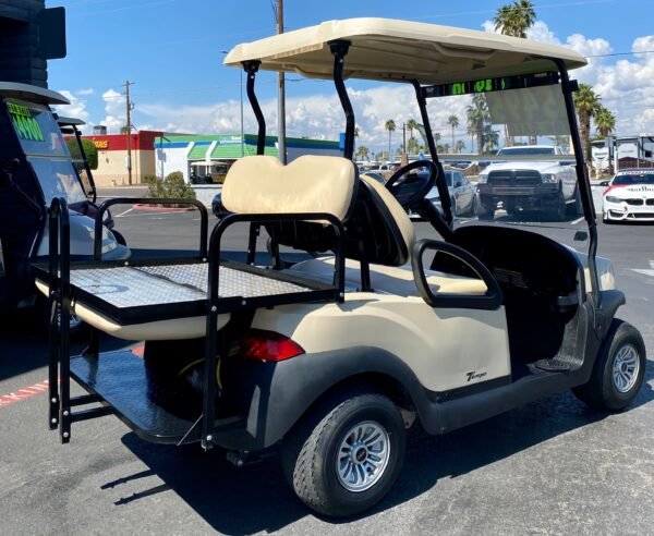 2019 CLUB CAR TEMPO 4 PASSENGER ELECTRIC GOLF CART IN BEIGE - Image 6
