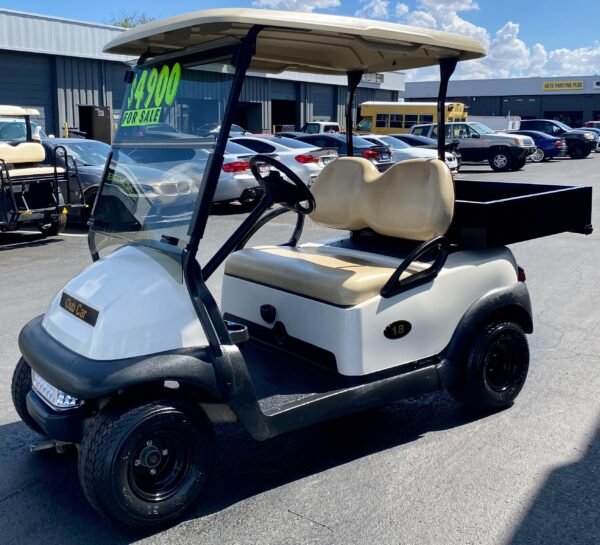 2018 CLUB CAR PRECEDENT 2 PASSENGER GOLF CART w/ CARGO BOX! - Image 4