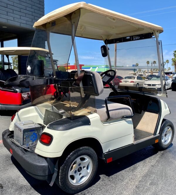 Weekly Deal!! 2002 Yamaha G22 in White 2PR Golf Cart - Image 4